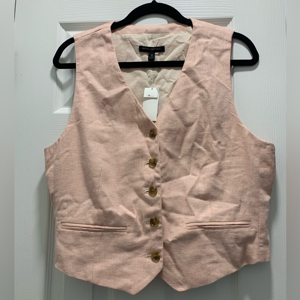 Banana Republic Salmon Vest